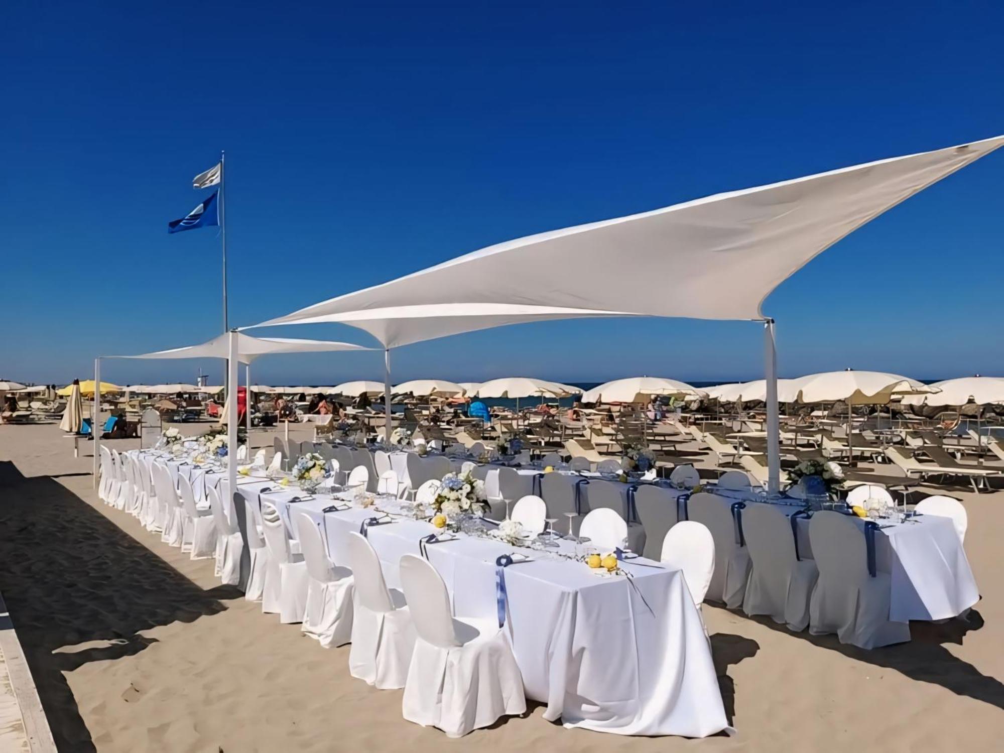 Hotel Baltic Misano Adriatico Buitenkant foto