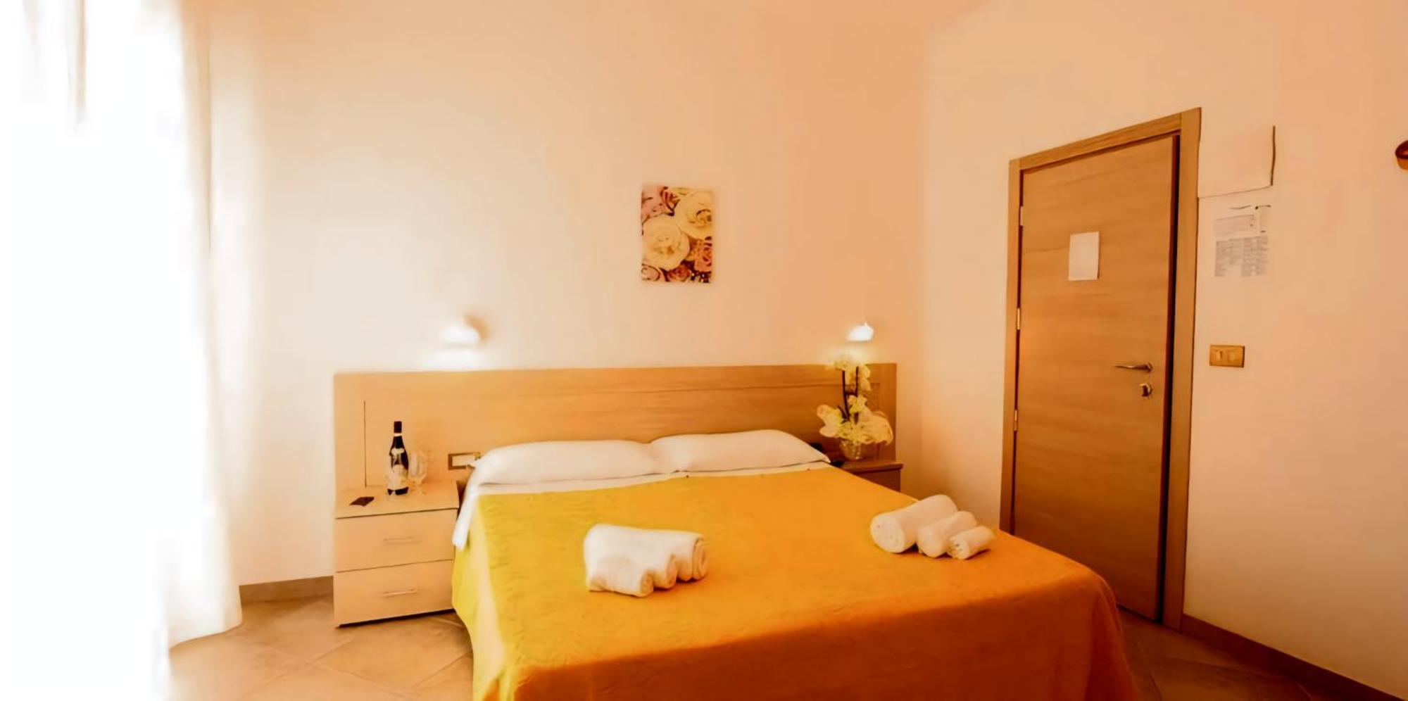 Hotel Baltic Misano Adriatico Buitenkant foto