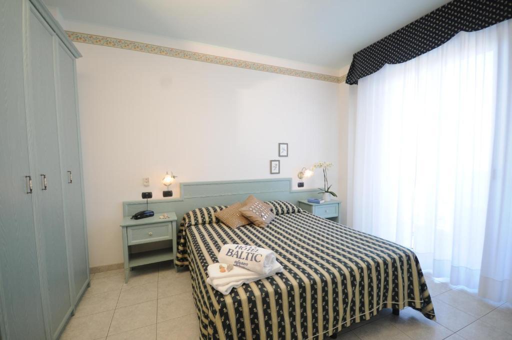 Hotel Baltic Misano Adriatico Buitenkant foto